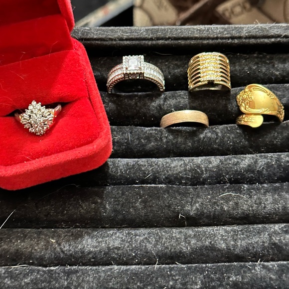Pretty rings